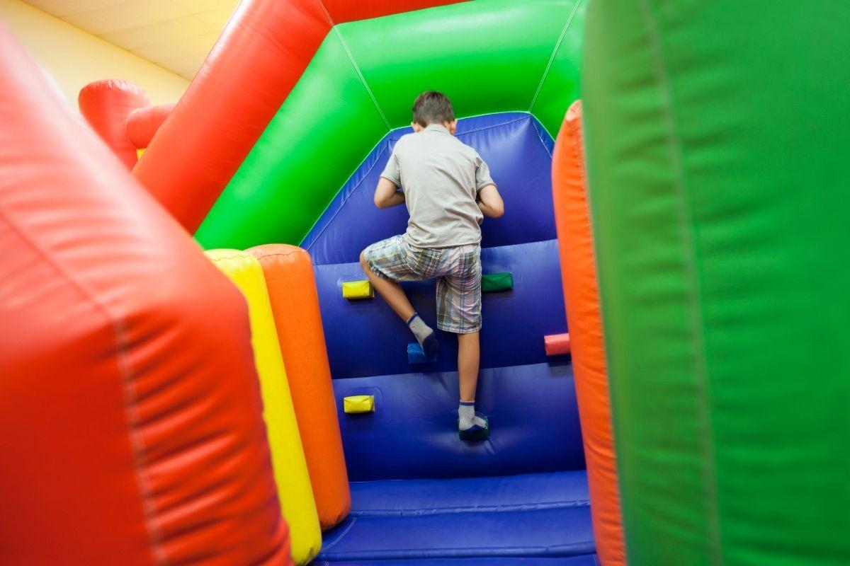 Séance photo en studio de boudoir pour femmes à Baix, près de Valence